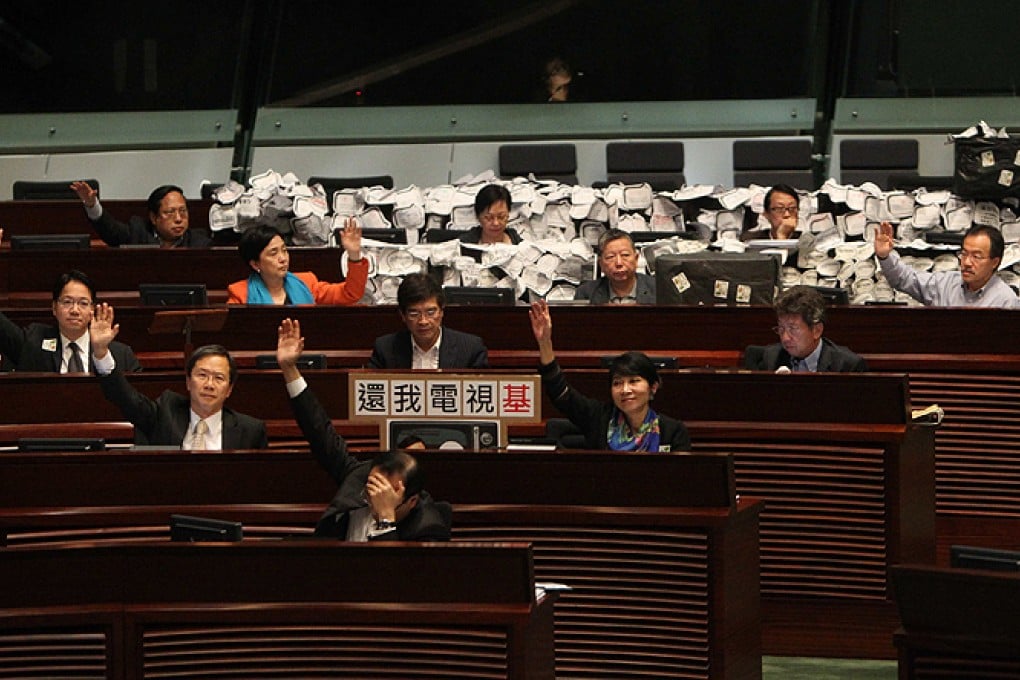Lawmakers after 12 hours of debate voted against creating a special Legislative Council investigation into the HKTV licence row on Thursday. Photo: Felix Wong