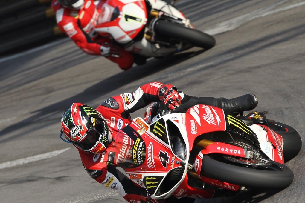Ian Hutchinson, racing for the first time in 18 months, leads Michael Rutter on the demanding Guia circuit yesterday. Photo: Nora Tam