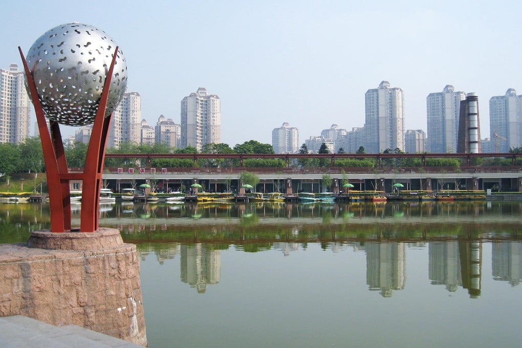 China Overseas Land & Investment, which has been active in Nanhai's Qiandeng Lake area, is a recent bond issuer. Photo: SCMP