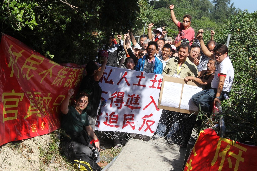 Villagers protesting during Trailwalker. Photo: K. Y. Cheng