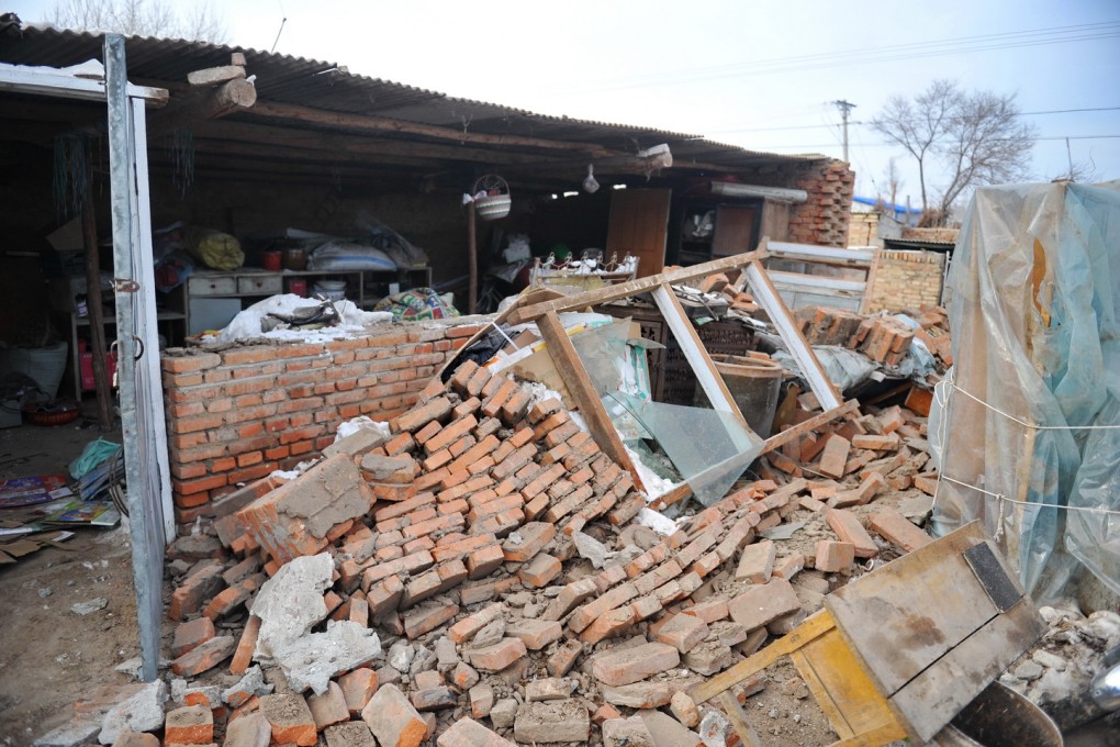 A damaged house in quake-hit Yingtu Village, Jilin Province. Photo: Xinhua