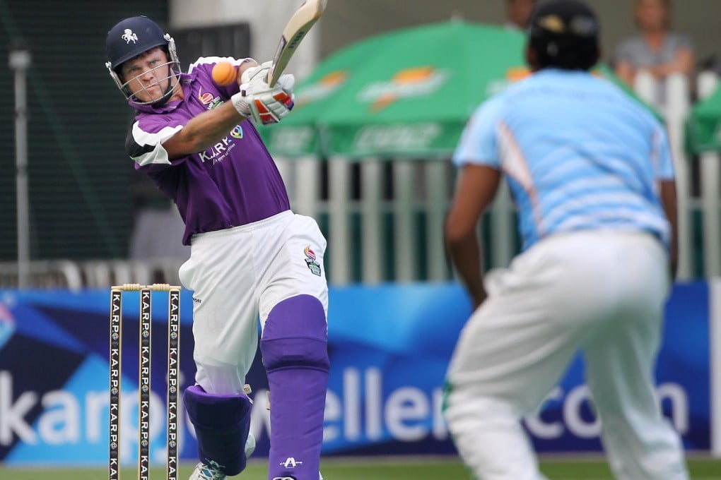 Batsman Lou Vincent in action during the Hong Kong Sixes at Kowloon Cricket Club in 2011. Photo: Edward Wong