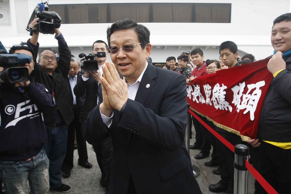 Chen Deming shouts "Taiwan, I love you" while visiting Kaohsiung last month, one of his stops during a week-long trip. Photo: CNA