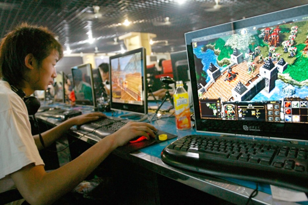 Spies disguised as fantasy characters prowled online games hunting terrorists, according to new documents leaked by Edward Snowden. Photo: AFP