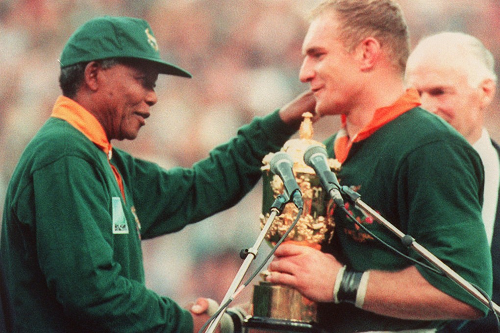 Nelson Mandela congratulates Springboks captain Francois Pienaar after South Africa's success at the 1995 World Cup. Photo: AFP