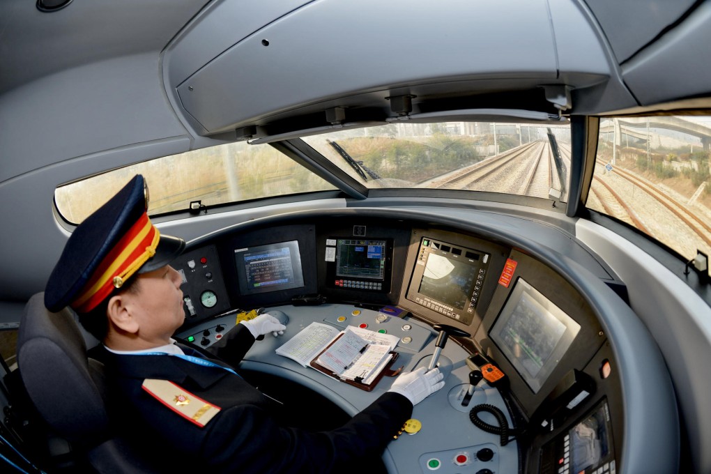 A bullet train on the Xiamen-Shenzhen High Speed Railway makes its first official journey yesterday. Photo: Xinhua