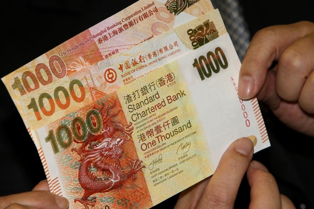 More businesses are refusing to accept HK$1,000 bills.