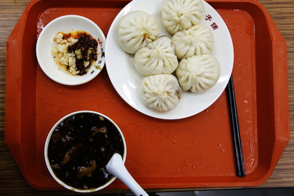 A serving of food which according to restaurant staff, is similar to what President Xi Jinping ate when he visited on Saturday, is pictured at the Qing-Feng steamed buns restaurant in Beijing. Photo: Reuters
