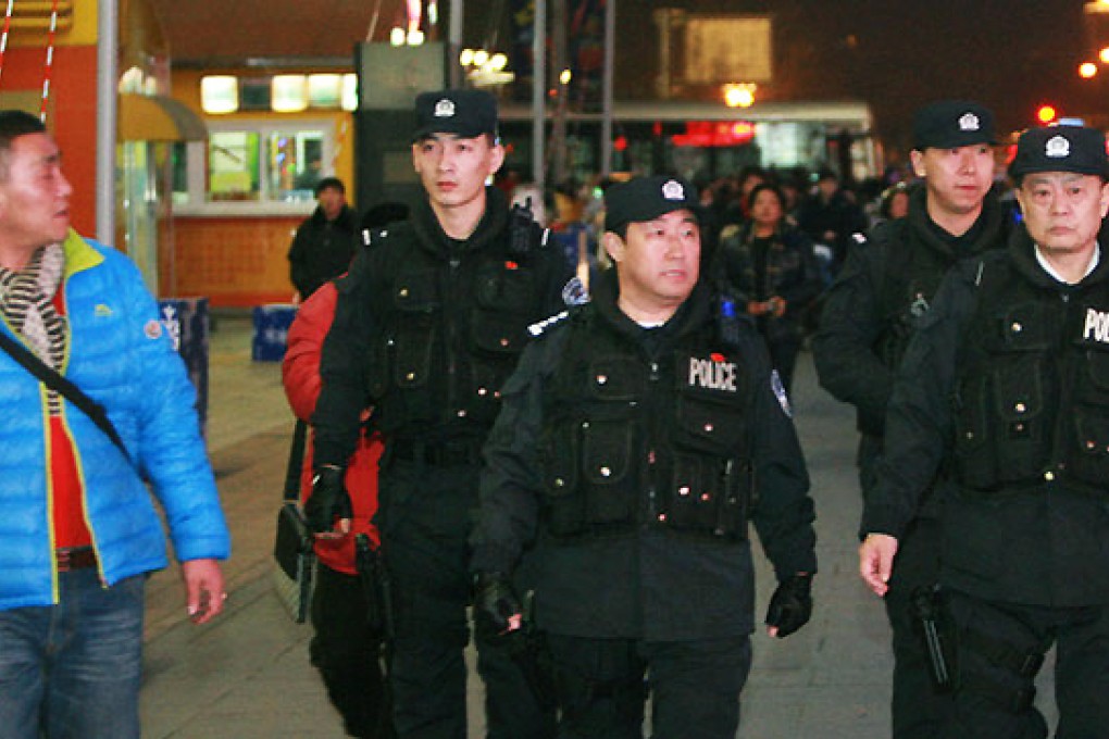 A photo of Fu Zhenghua patrolling Wangfujing shopping street in a photo shared by The Legal Evening News on Sina Weibo on Thursday.
