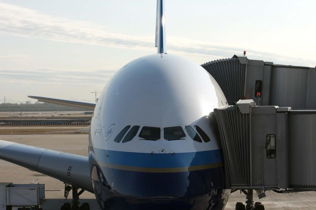 Mainland banks' aviation units are gaining a foothold in the global aircraft leasing market on the back of abundant liquidity and strategic retreats by Western counterparts hit by the global economic downturn.