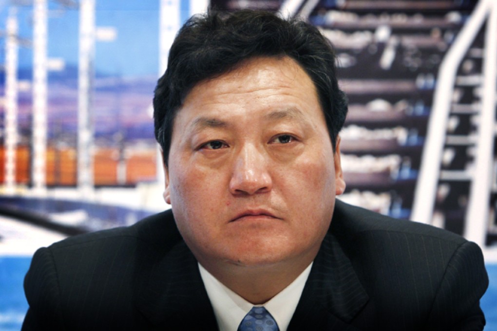 Bai Zhongren, then Executive Director and Vice President of China Railway Group Limited, attends a news conference in Hong Kong in this April 25, 2008 file photo. Photo: Reuters