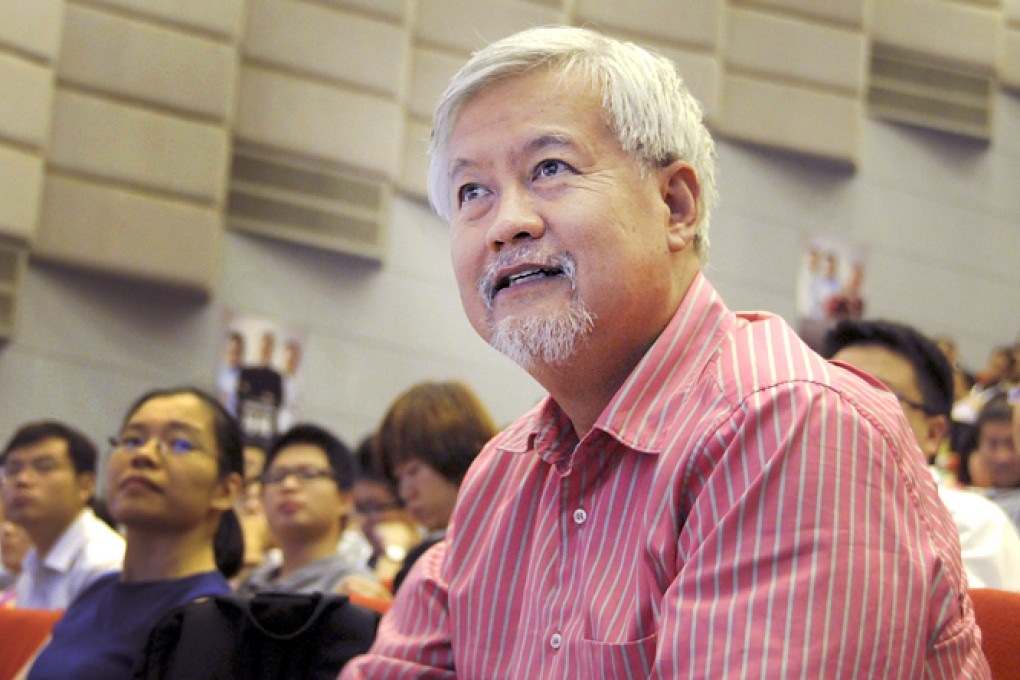 Chinese-American venture capitalist Xue attends a meeting at the 2013 China Internet Conference in Beijing. Photo: Reuters