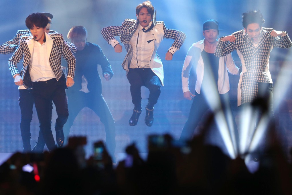 SHINee are bringing K-pop back to Hong Kong in 2014 with AsiaWorld-Expo concert.