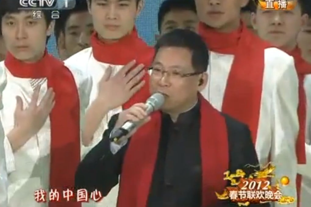 Cheung Ming Man performs at CCTV's 2012 Chinese New Year gala. Photo: screenshot
