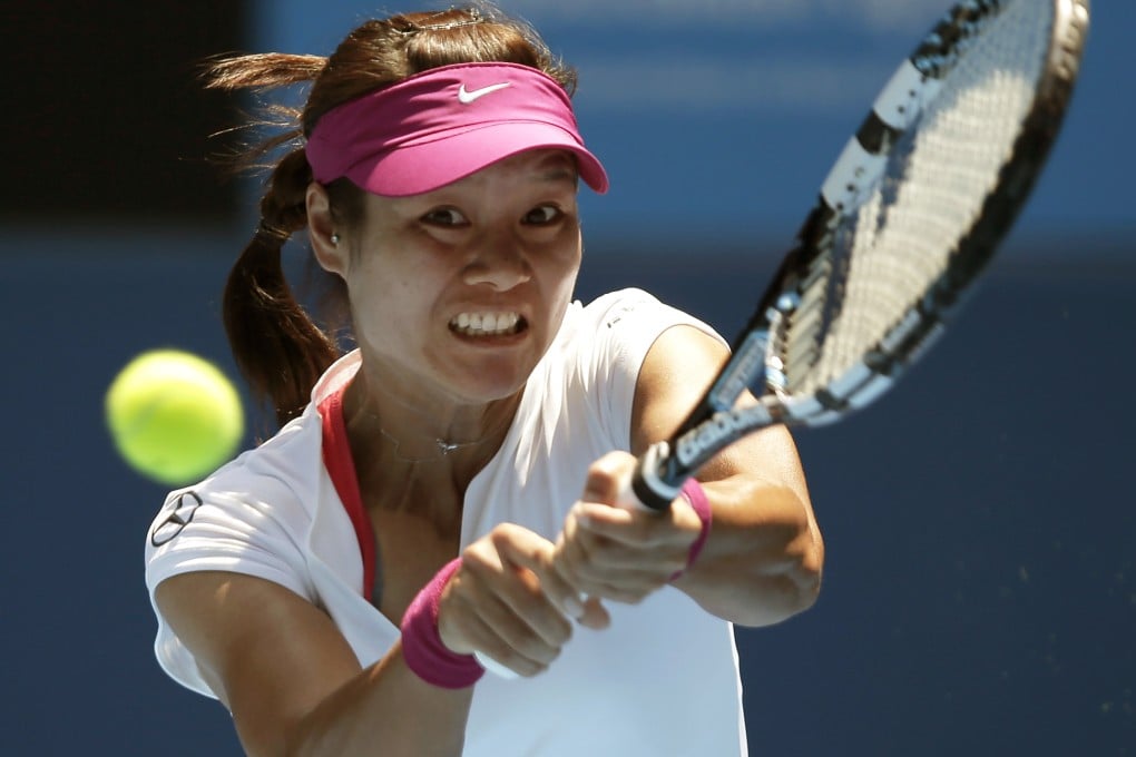 Li Na hits a backhand return to Lucie Safarova  during their third-round match. Photo: AP