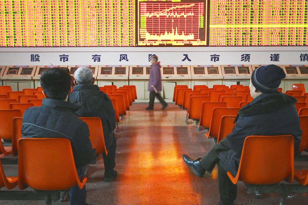 Mainland bank shares have declined since the beginning of last month amid concern over bad loans and fierce competition. Photo: Reuters