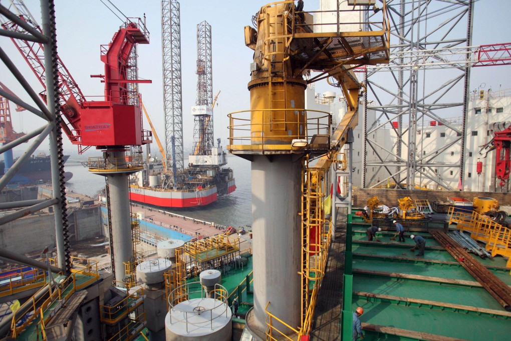 COSL sees more revenue from deep-water drilling. Photo: Bloomberg