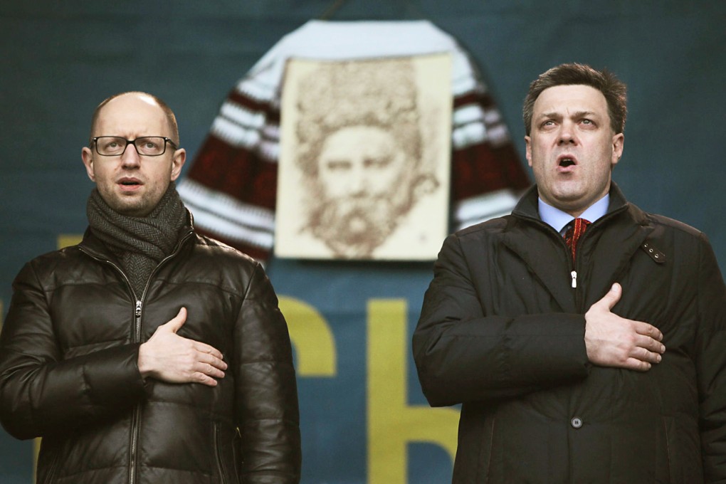 Arseniy Yatsenyuk (left) and Oleh Tyahnybok. Photo: AP