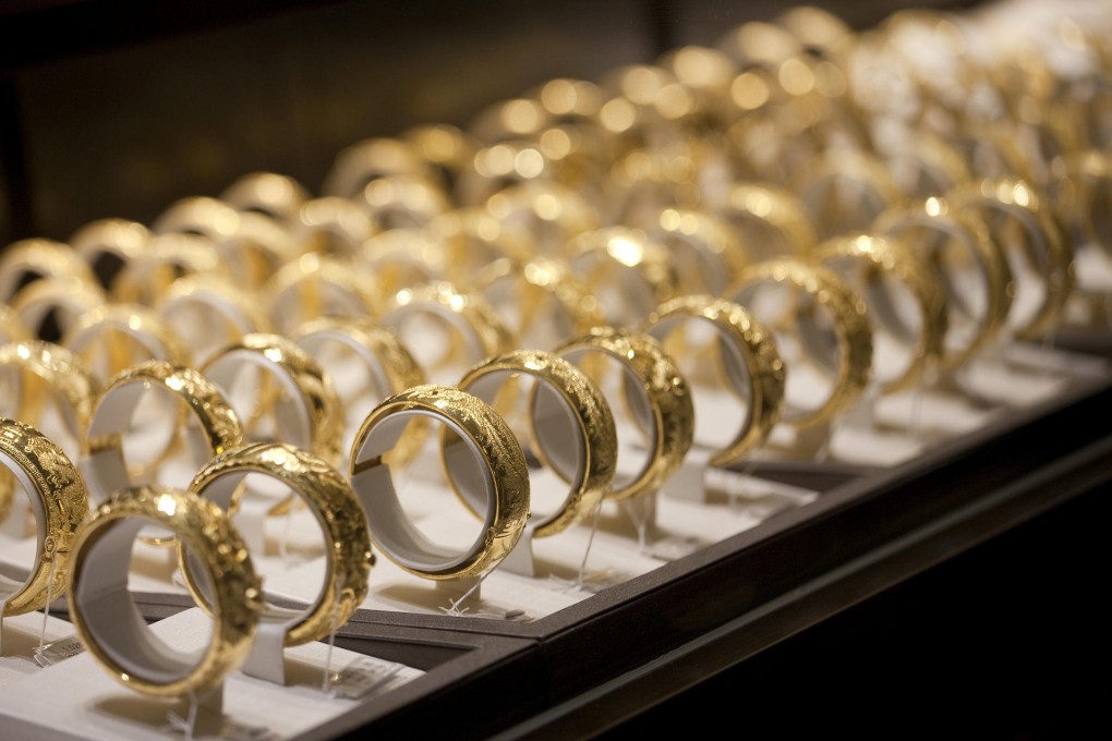 Jewellery stores in Hong Kong have seen robust gold sales this month ahead of the Lunar New Year as prices fall. Photo: Bloomberg