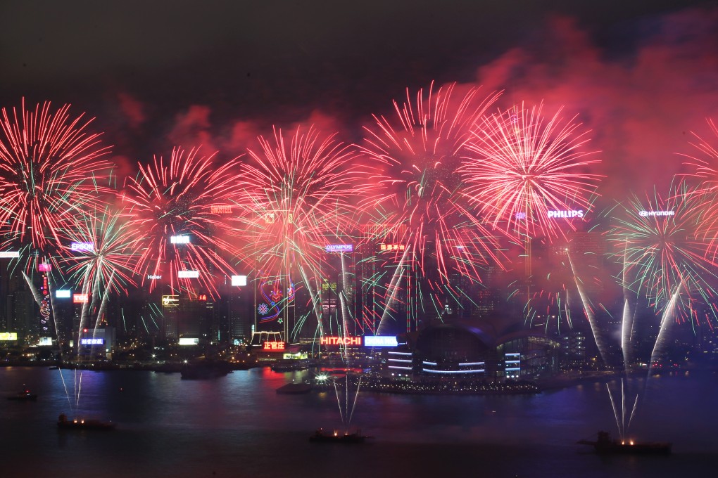 2013 Lunar New Year fireworks display over the Victoria Harbour to celebrate the "Year of the Snake", viewed from Harbour City, Tsim Sha Tsui. Photo: Nora Tam/SCMP