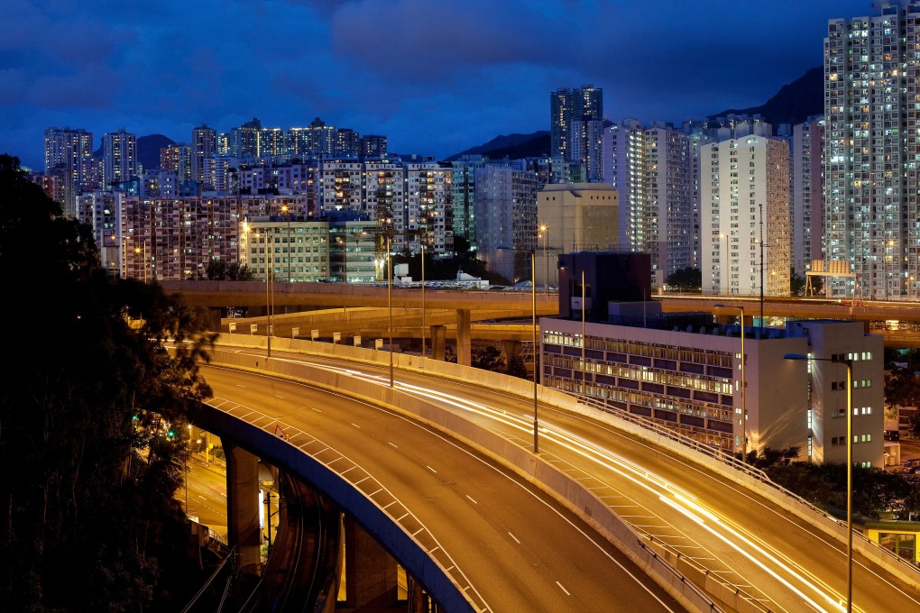 Regulation of mainland China's banking risks to intensify, says Fitch