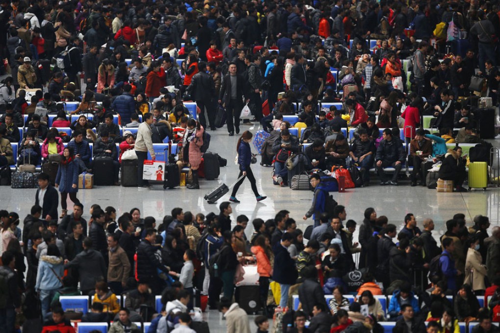 Annual human migration in China around the Lunar New Year