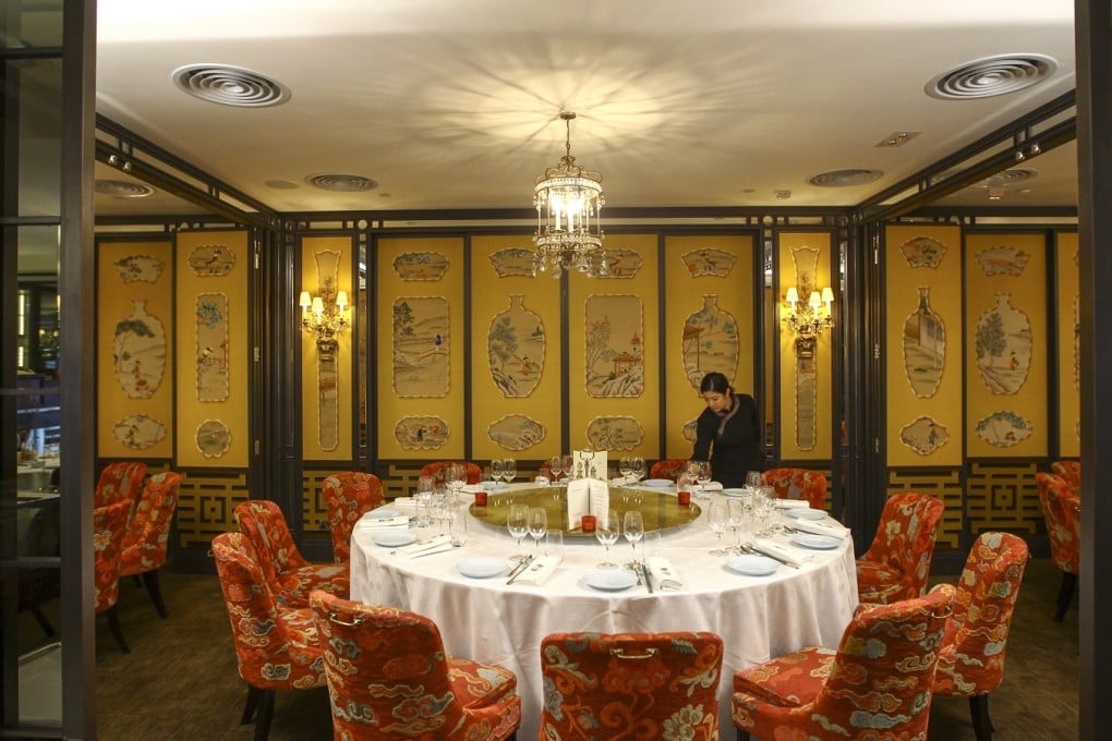 A dining room in the China Tang Hong Kong restaurant at the Landmark Atrium. Photo: SCMP/Jonathan Wong