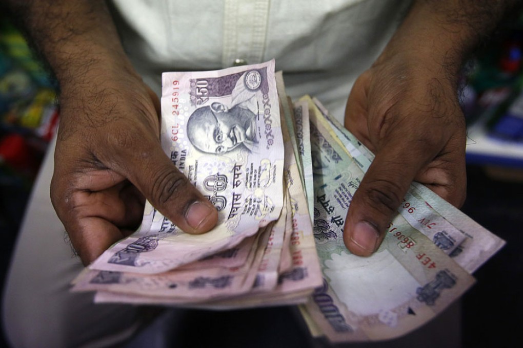 India forecasts stronger growth at 4.9p