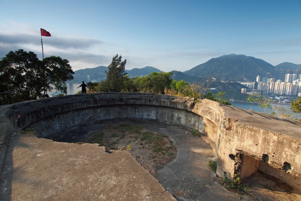 Gough Battery at Devil's Peak. Photos: Martin Williams