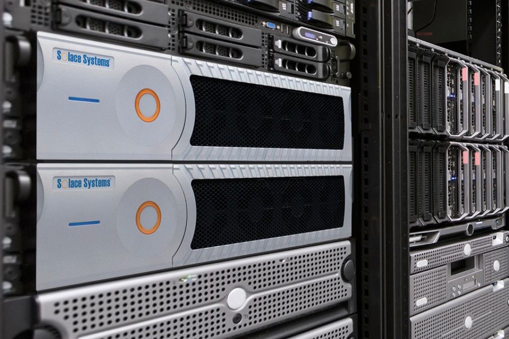 Solace is the leading supplier of messaging middleware appliances.