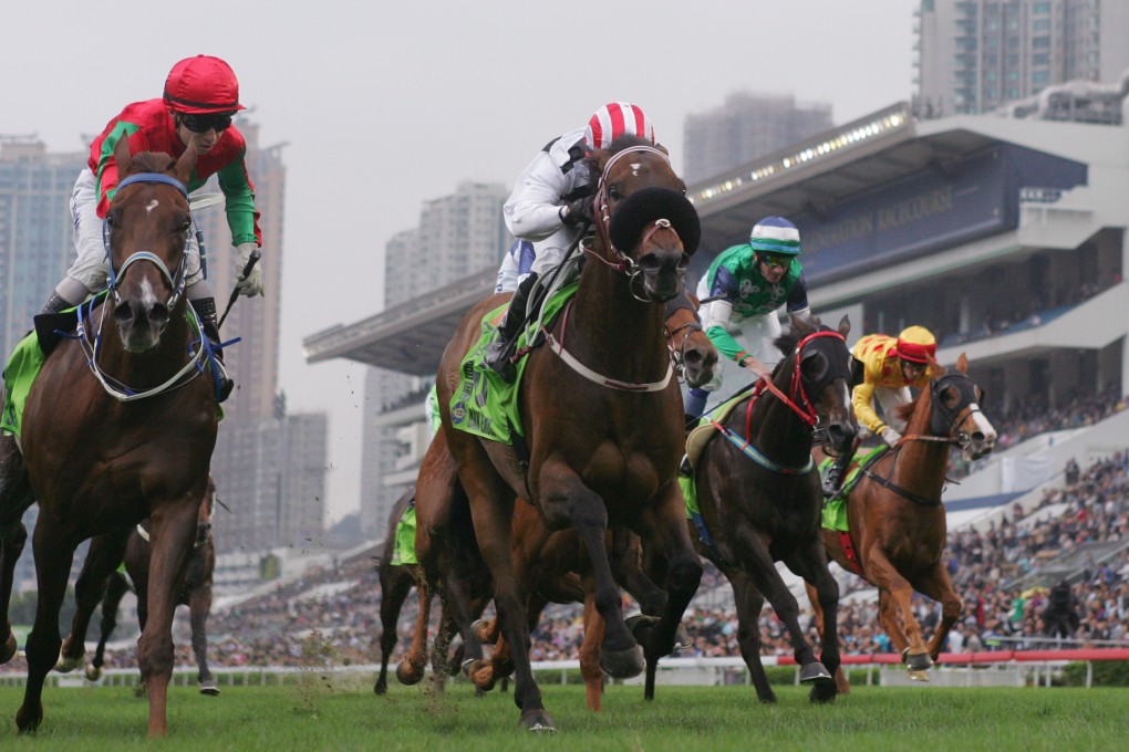 Dan Excel (Weichong Marwing) holds on to win last year's Champions Mile, in a race which only featured two international runners - English galloper Penitent and Kiwi veteran King Mufhasa. Photos: Kenneth Chan