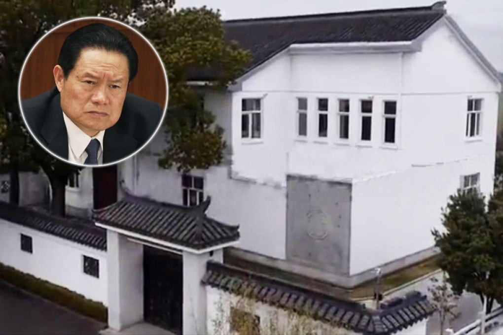 Aerial footage of Zhou Yongkang's (inset) home show the high white walls surrounding the building. Photos: SCMP, Bloomberg