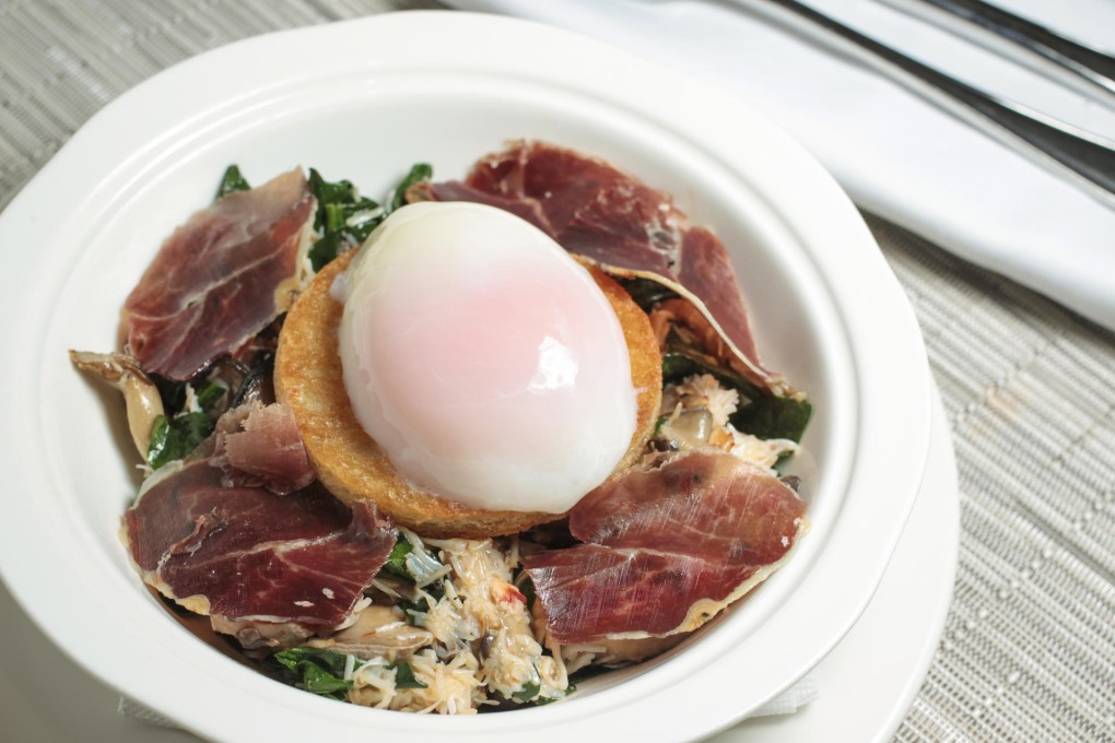 63° egg with sautéed mushrooms, crabmeat and bellota ham. Photos: Thomas Yau