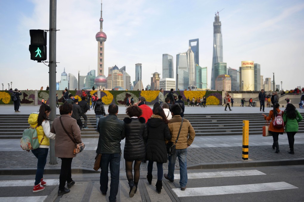 Premier Li Keqiang said the central government was loosening control over company registration, as it cancelled 416 administrative procedures for examinations and approvals last year. Photo: AFP