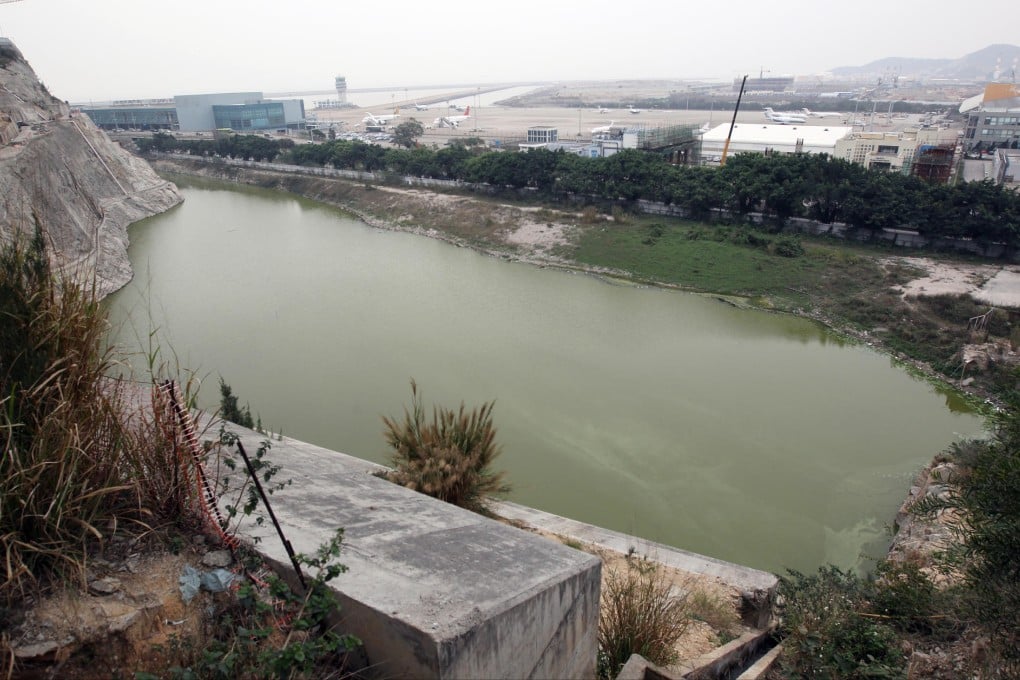 Work has ceased on the land acquired by disgraced tycoon Joseph Lau's company Chinese Estates in Macau. Photo: Dickson Lee