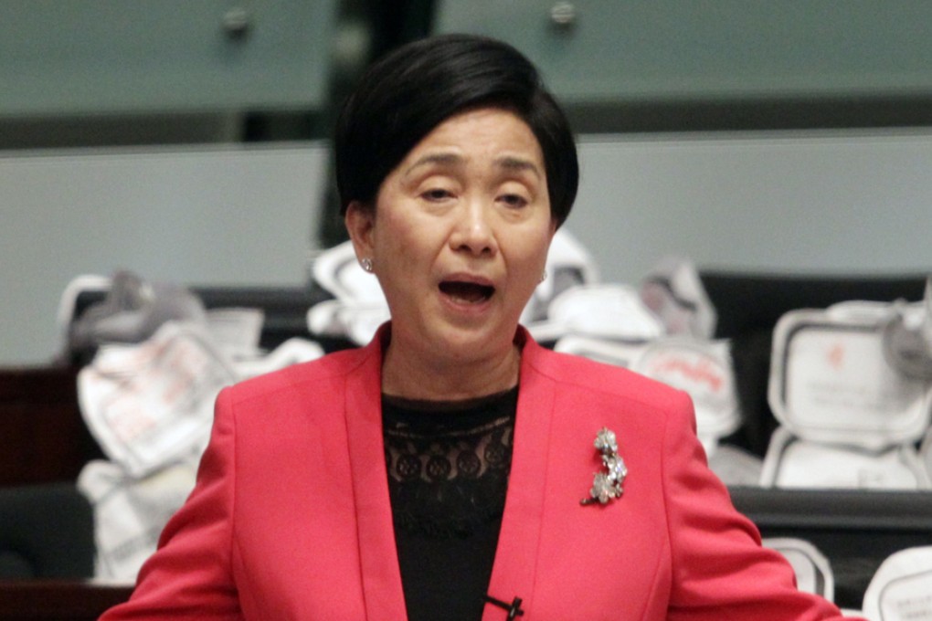 Democratic Party chairwoman Emily Lau has vowed to boycott the Shanghai trip.