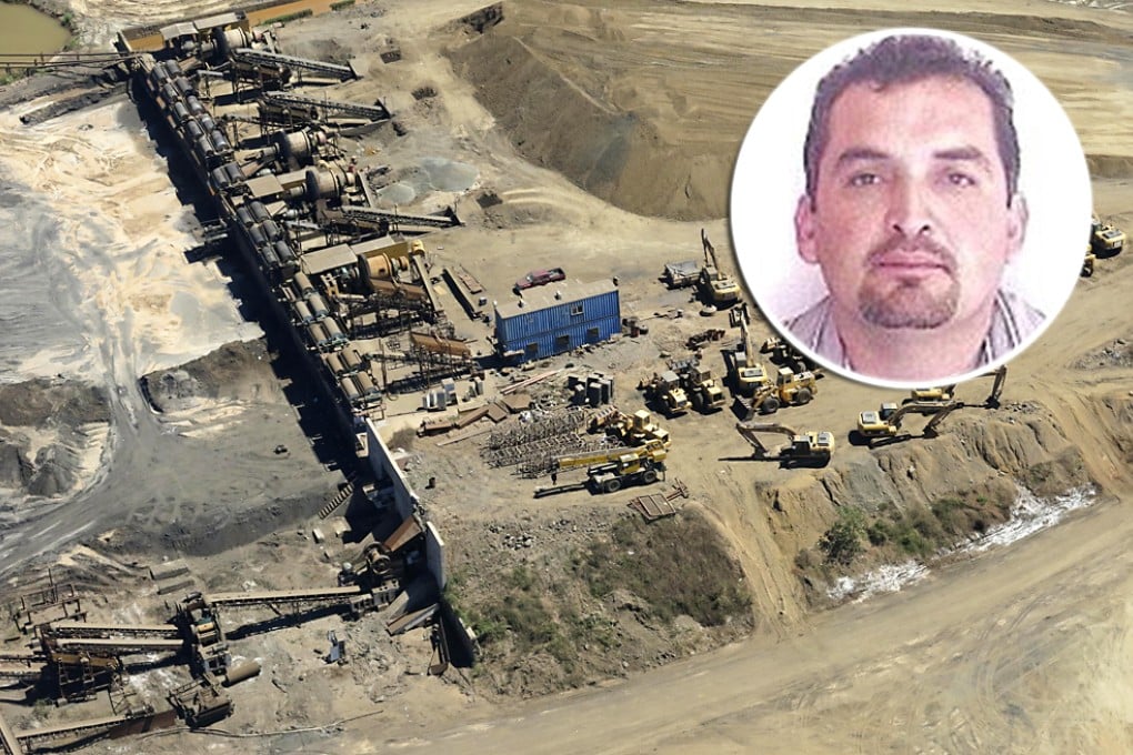 Plancarte Gaspar (inset) and a confiscated iron ore mining operation near the Pacific port of Lazaro Cardenas, Mexico. Photo: AP