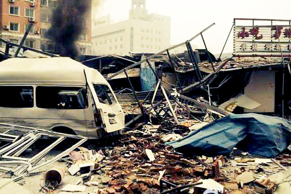 A large explosion destroyed the restaurant in Tongzhou Liyuan Market in Beijing at 7:20am. SCMP Pictures