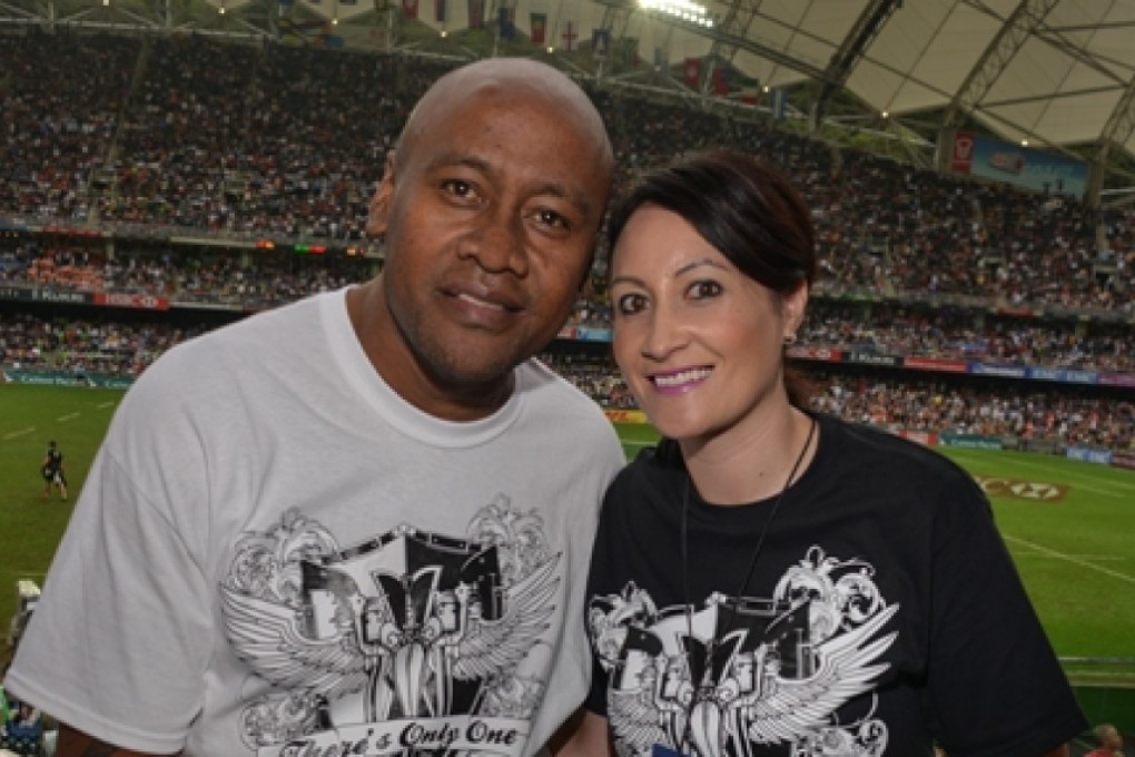 Jonah Lomu with his wife Nadene at the Hong Kong Sevens. Photo: Antony Dickson