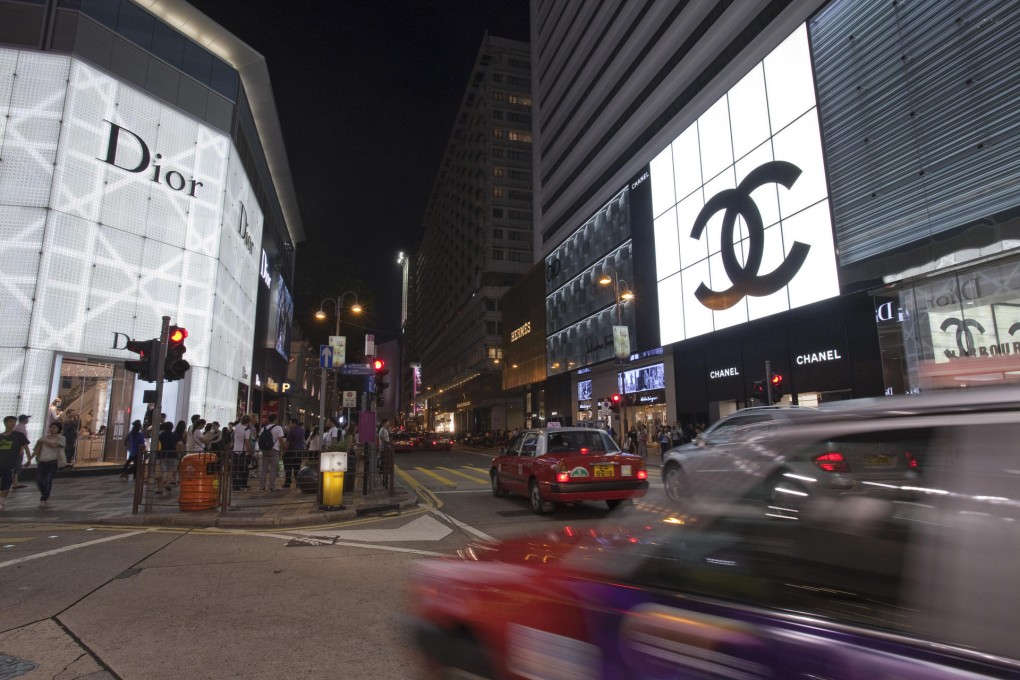 Hong Kong's luxury retail sector has rebounded on the back of mainland shoppers. Photo: Bloomberg