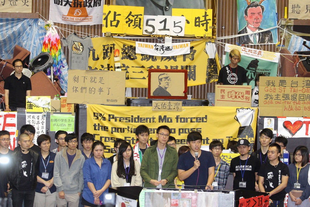 Leaders of the student protesters said yesterday they would withdraw from the legislature's main chamber at 6pm on Thursday. Photo: CNA