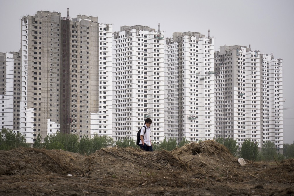 A seasonable rebound in China's economy in the second quarter will only be minimal because of weakening property market. Photo: EPA