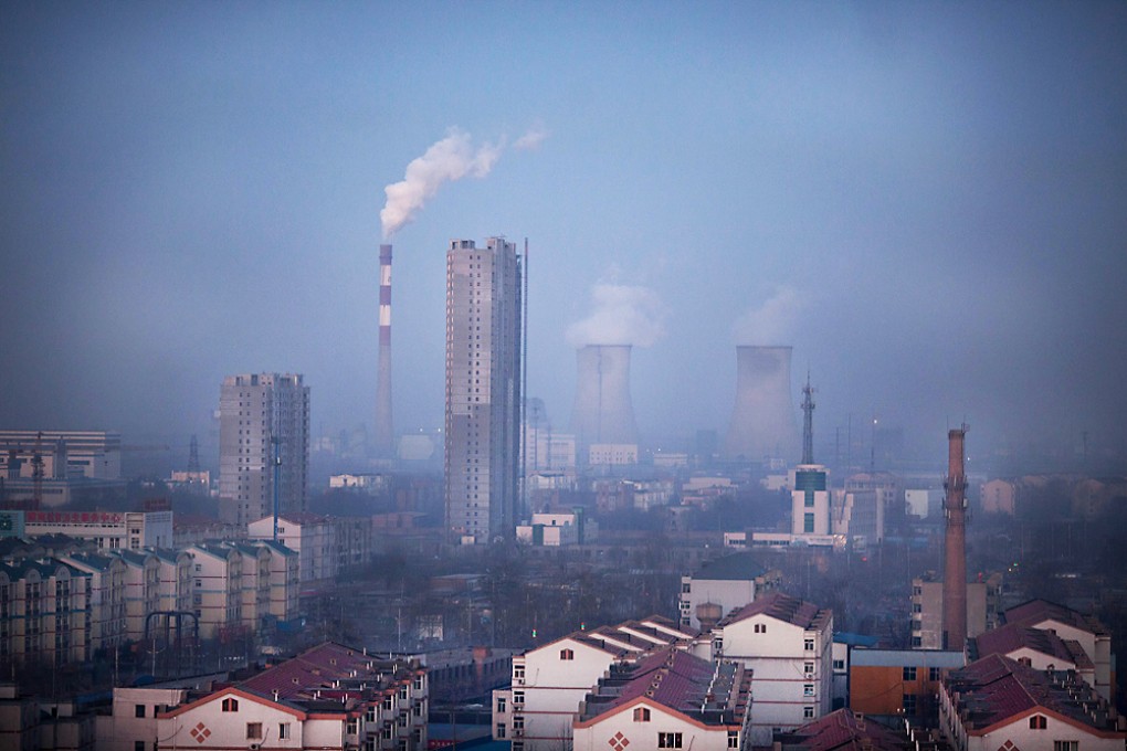 China's air pollution is being touted as one of the causes of  altering weather patterns in north America. Photo: Reuters