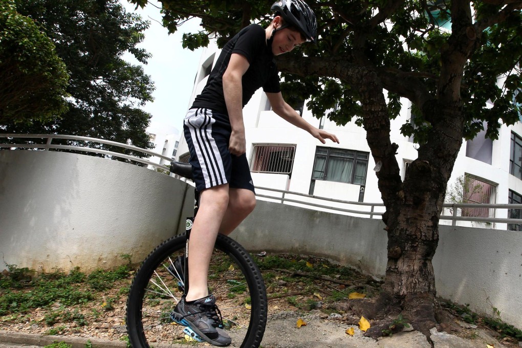 The intrepid Sam Verebes in action outside his home in Pok Fu Lam. Photo: Jonathan Wong