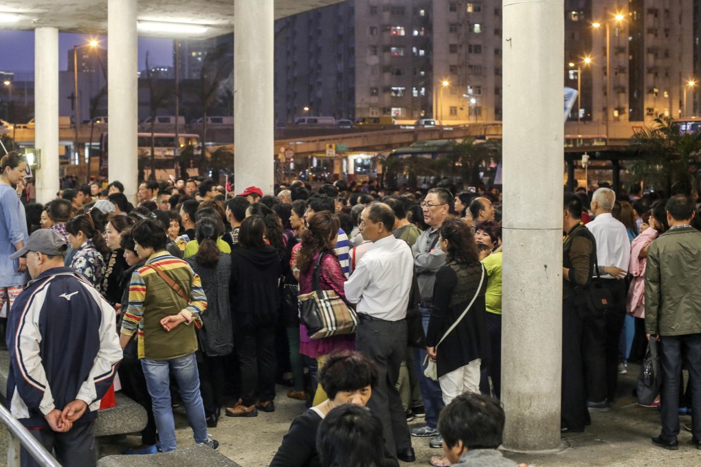 Mainland tourists crowd the Kowloon City ferry pier in Ma Tau Kok.Photo: K.Y. Cheng