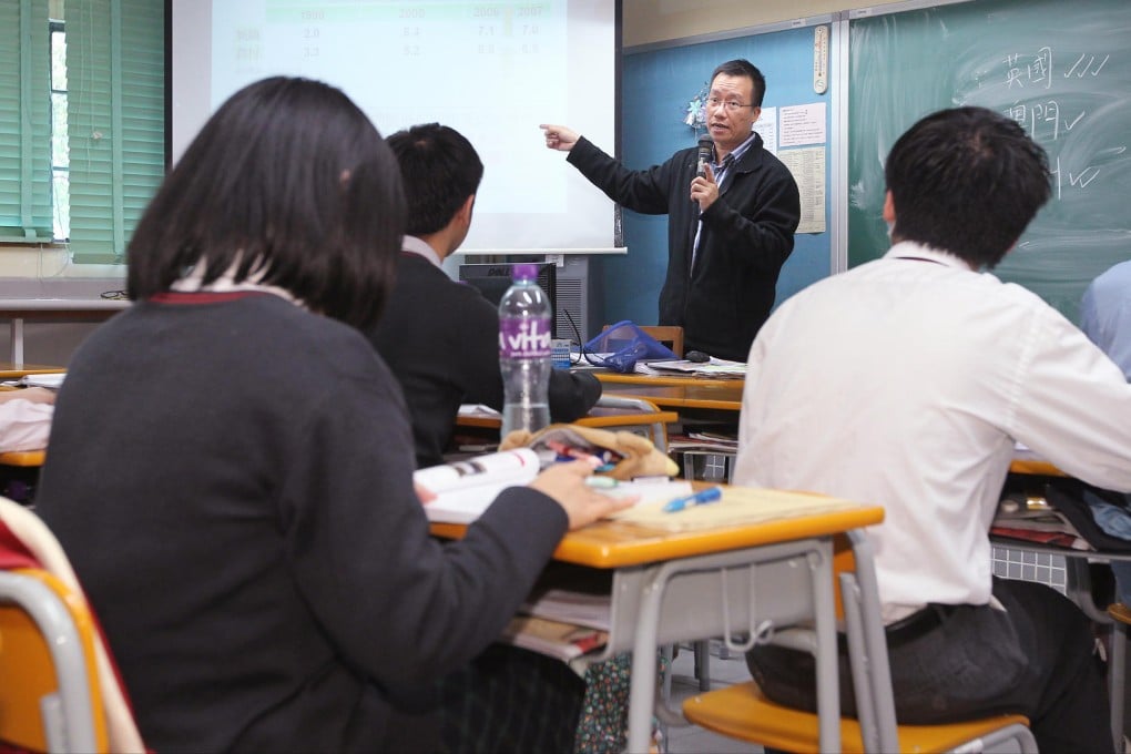Liberal studies teacher Terence Poon Man-yiu addresses a class at De la Salle Secondary School. Photo: Edmond So