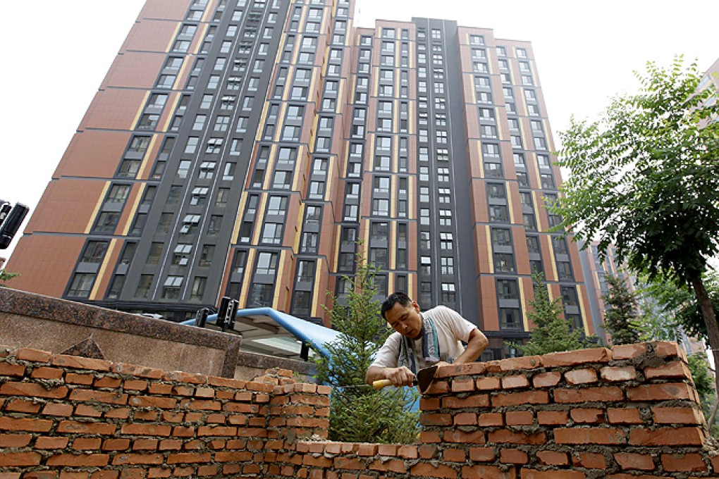 Many of the younger generation in Beijing are increasingly dependant on their ageing parents for housing, a latest study has revealed. Photo: Reuters