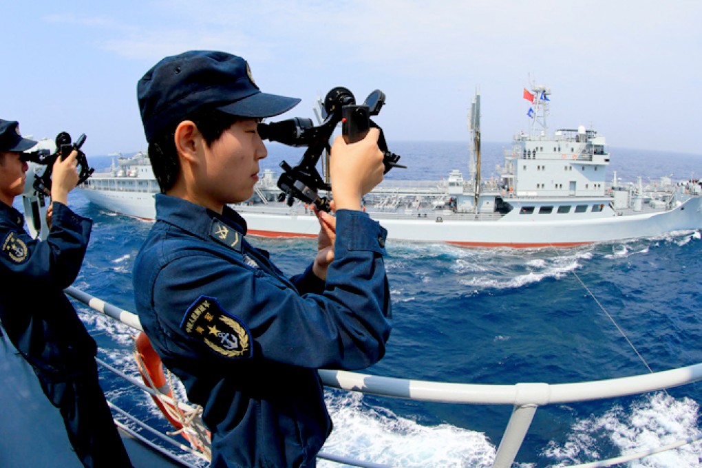 Crew on the Chinese destroyer Shenyang. Photo: Xinhua