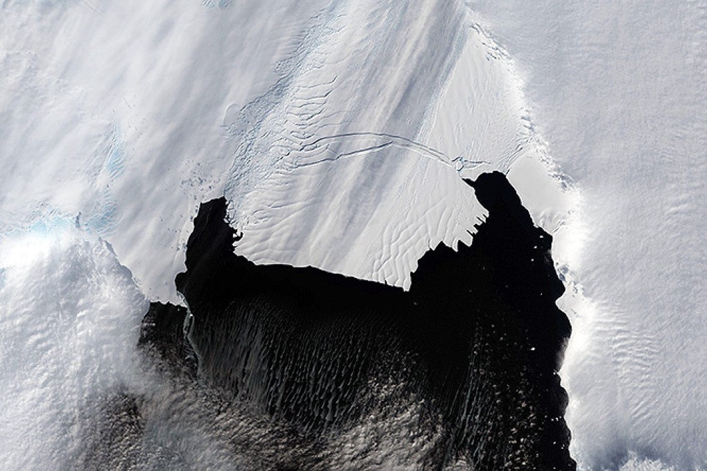 If the ice plug melts, the ice flow would be irreversible if set in motion. Photo: Reuters