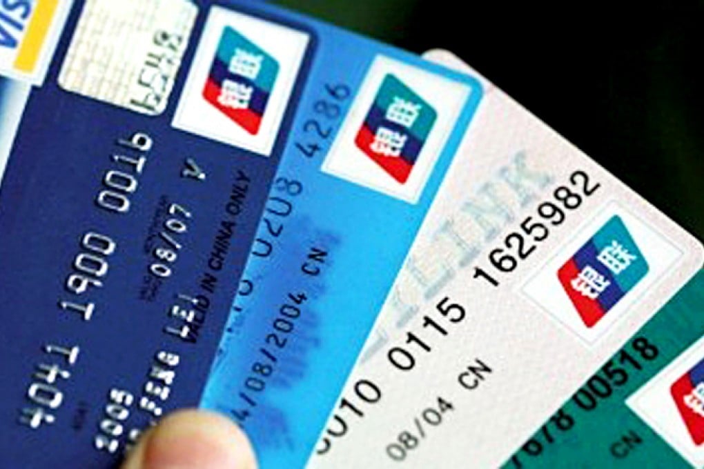 Mobile UnionPay payment devices from the mainland have illegally entered Macau at a rapid rate and are being used to conduct unauthorised transactions. Photo: Screenshot via Weibo